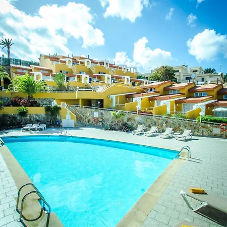 Punta Marina By Livvo Apartment